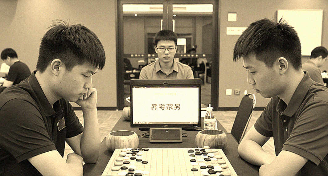 Elon Musk and Chess.com Clash Over Whether Chess Can Be Solved by AI