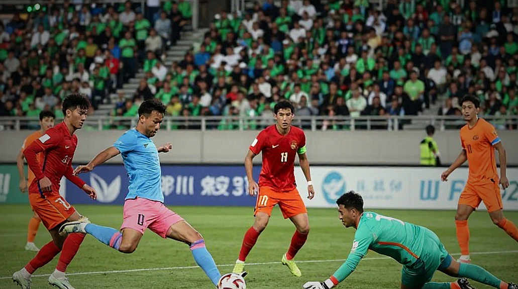 Khoa Ngô lên tàu phút chót: Canh bạc chiều sâu của tuyển Việt Nam ở ASEAN Cup 2026 Khoa Ngô lên tàu phút chót: Canh bạc chiều sâu của tuyển Việt Nam ở ASEAN Cup 2026