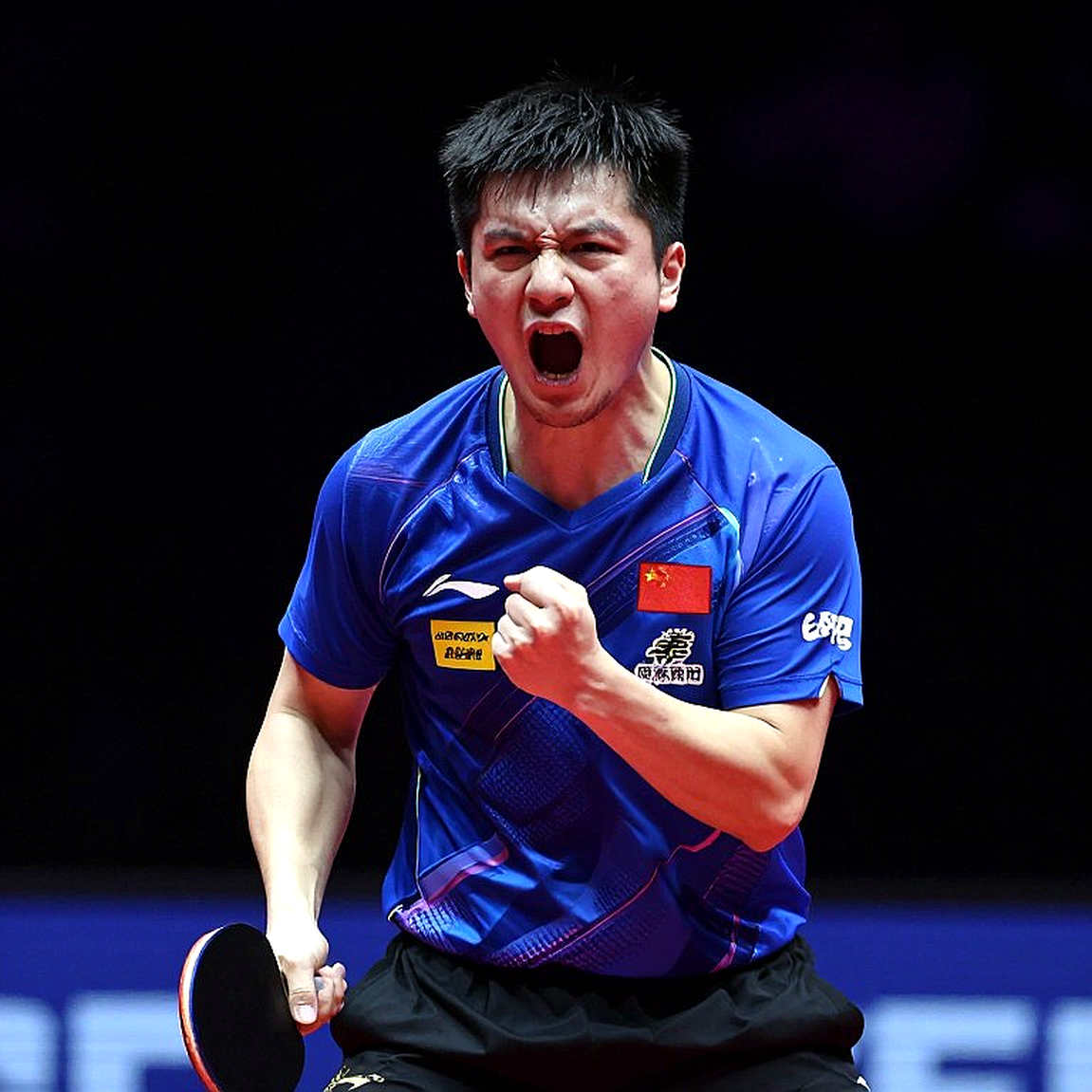 Chiếc băng đội trưởng của Nguyễn Xuân Son: Vì sao Kim Sang Sik đặt cược vào sự thuộc về?