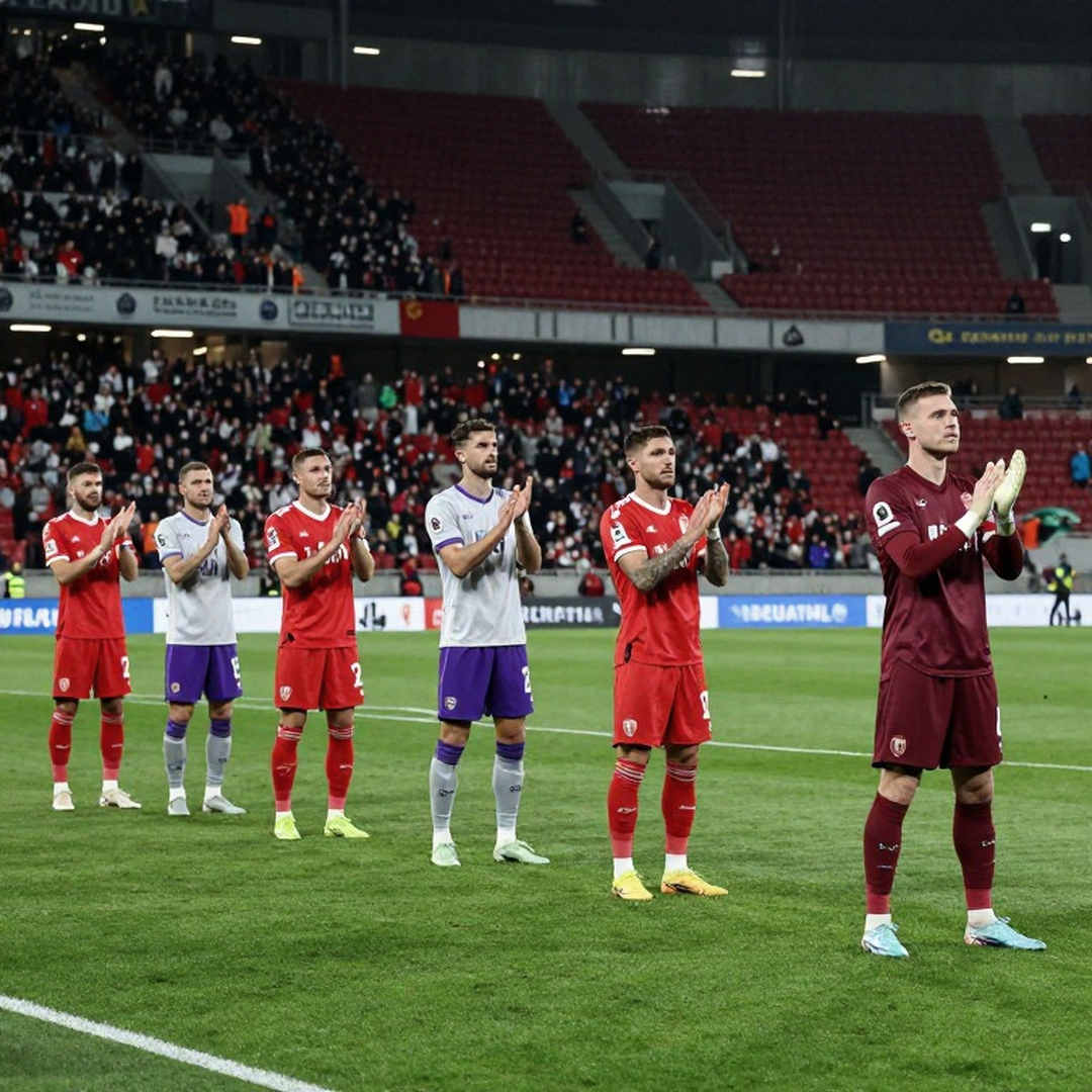 Vlahovic đến Beşiktaş: Tít báo reo vui, phòng thay đồ thì im lặng