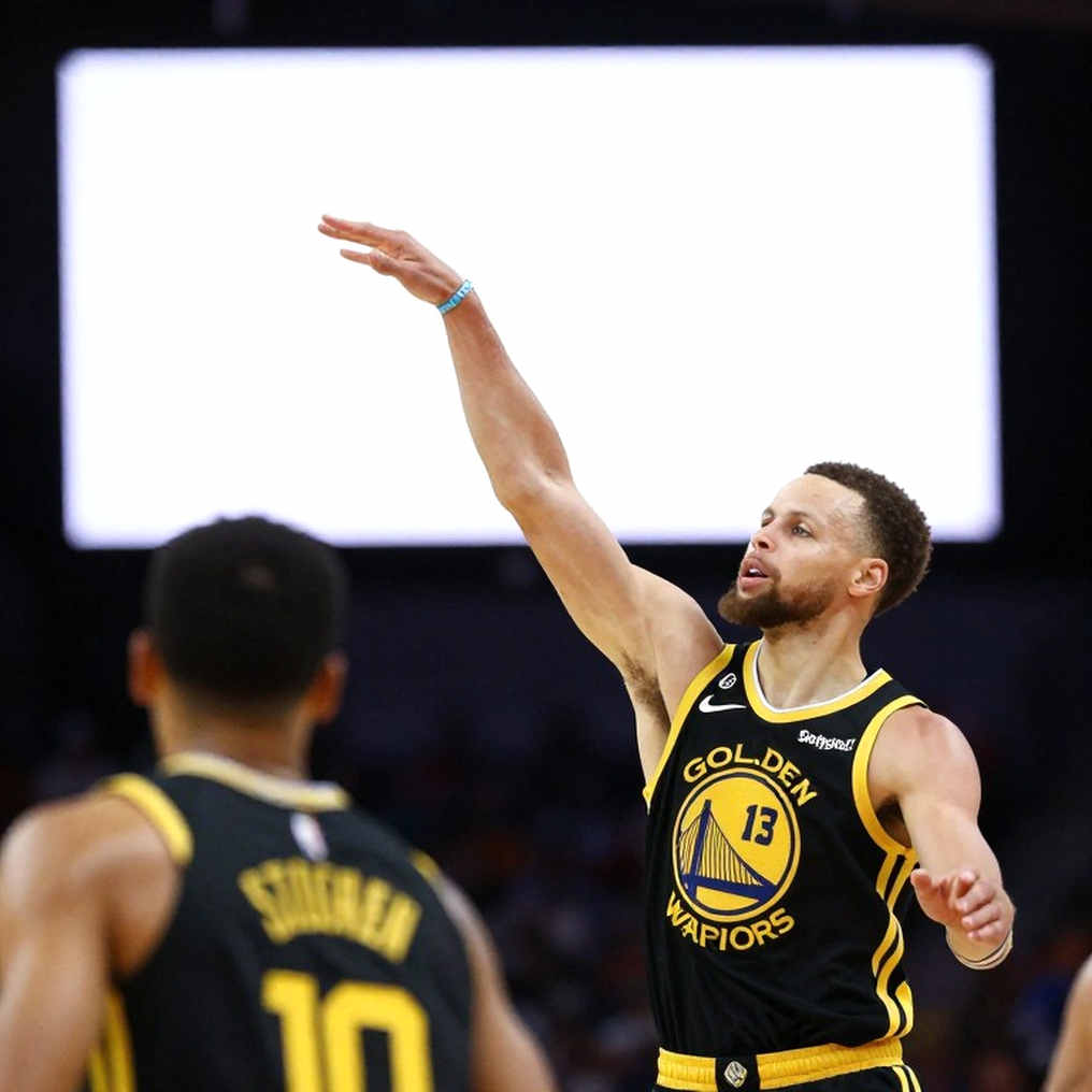 Luka Doncic kêu gọi 'một giải đấu duy nhất' cho bóng rổ châu Âu – và canh bạc BC Roma
