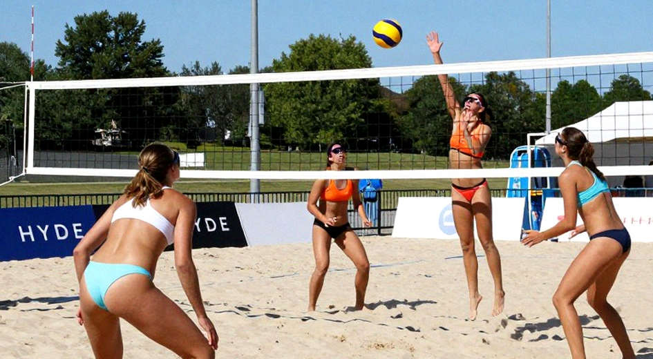 Bóng chuyền tính điểm thế nào? Giải mã luật Rally Point, set đấu và set 5 chỉ 15 điểm Bóng chuyền tính điểm thế nào? Giải mã luật Rally Point, set đấu và set 5 chỉ 15 điểm